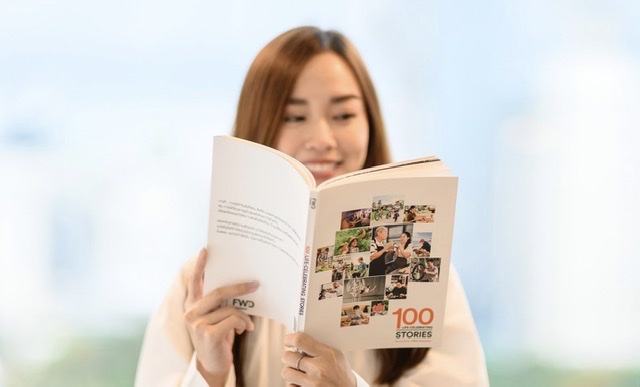 FWD ประกันชีวิต เปิดตัว 100 LIFE-CELEBRATING STORIESหนังสือที่ชวนให้ทุกคนลุกขึ้นมาทำในสิ่งที่ชอบ