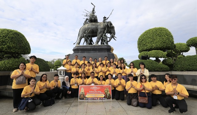 ทิพยสืบสาน รักษา ต่อยอด นวัตกรรมศาสตร์พระราชาศึกษาประวัติศาสตร์ เยี่ยมชมพิพิธภัณฑสถานแห่งชาติ เจ้าสามพระยา