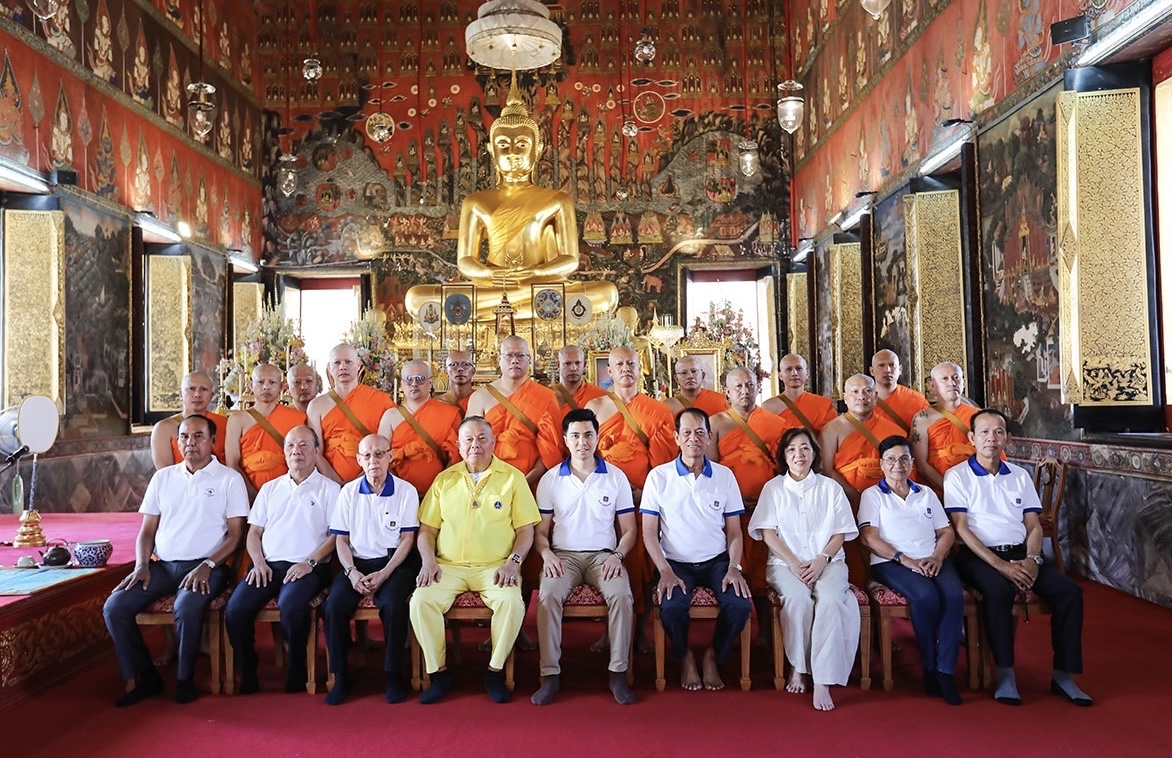 วิริยะประกันภัย จัดพิธีบรรพชาอุปสมบทหมู่ รุ่นที่ 17