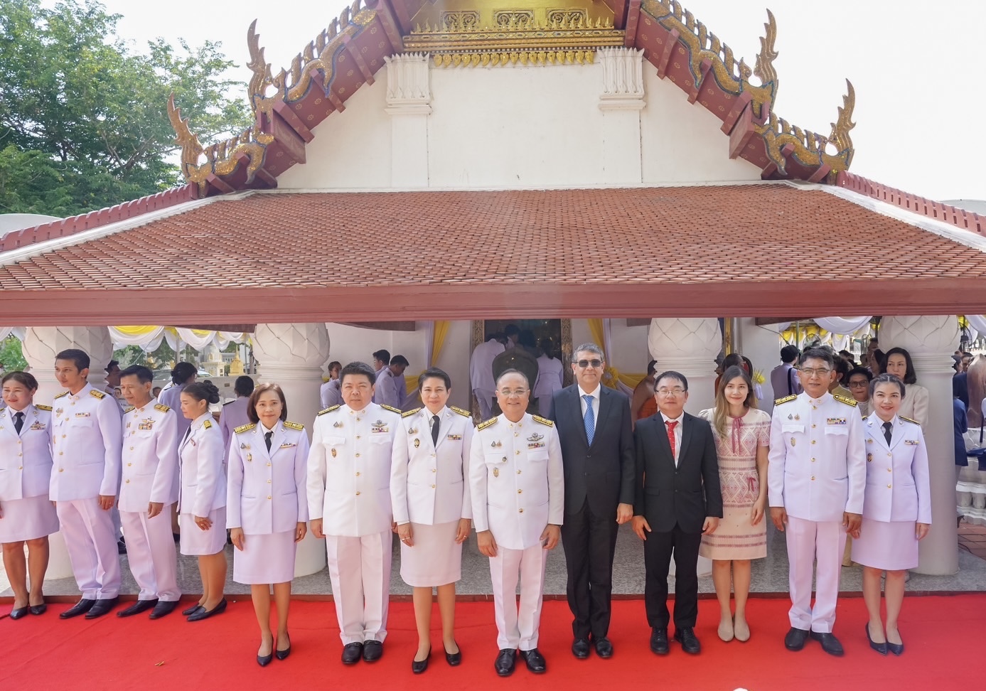 เอไอเอ ประเทศไทย บริจาคจตุปัจจัยทำบุญ และถวายผ้าพระกฐินพระราชทาน ในงานกฐินพระราชทาน คปภ. ประจำปี 2567